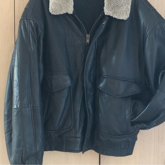 Hugo Boss Black Soft Leather Removeable Sheepskin Collar Bomber Jacket Men's 46 - Picture 4 of 16